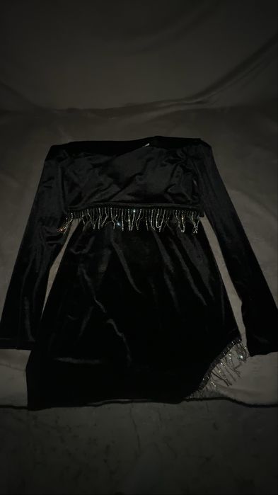 Комплект : топ + спідничка з бахромою зі страз