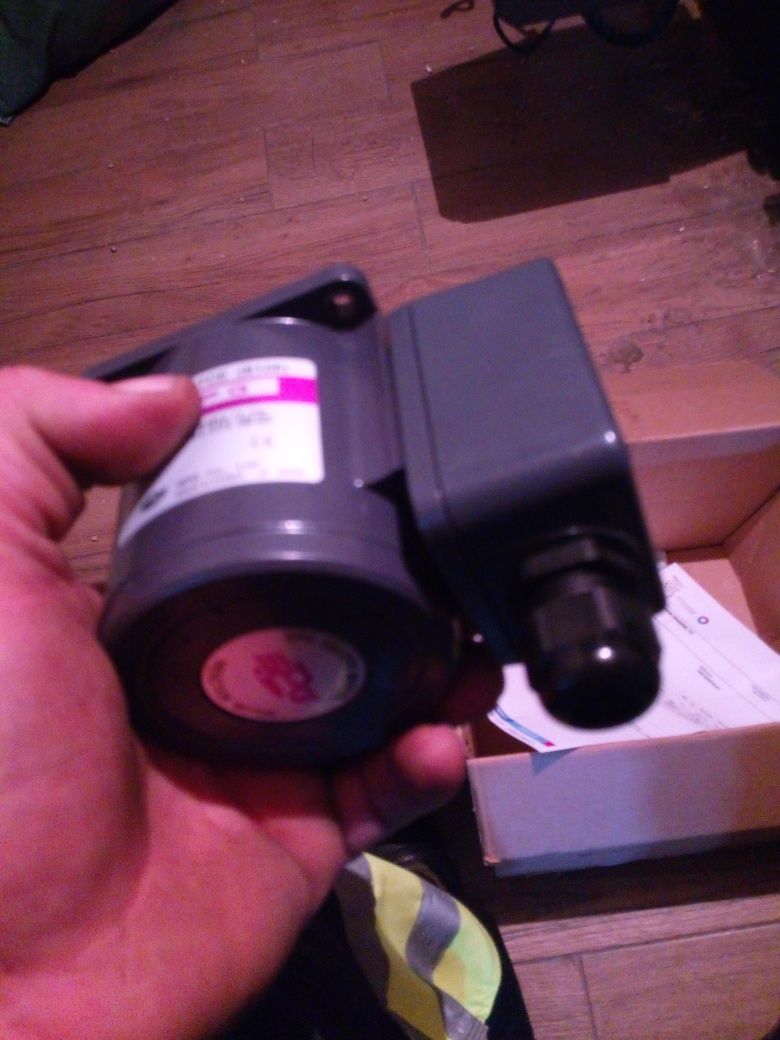 Silnik SPG indukcyjny 15w. Nowy na gwarancji bez motoreduktora