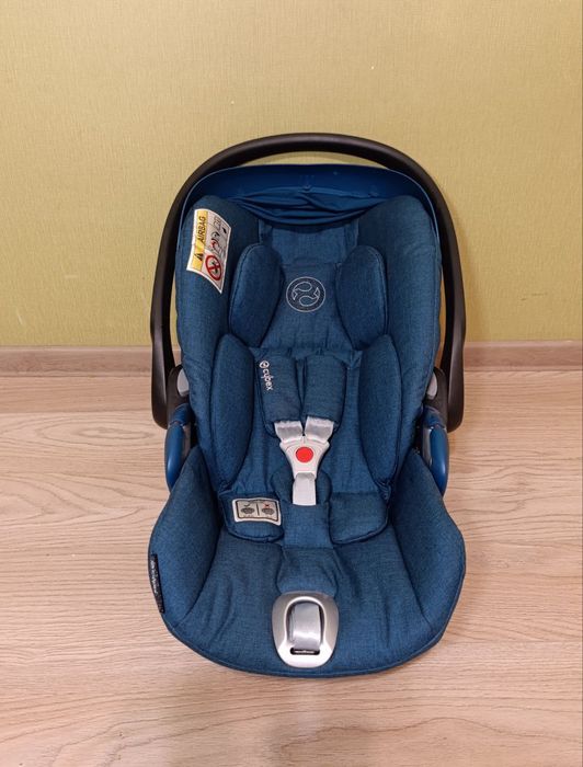 Cloud Z i-size Cybex автокрісло Mountain Blue, стан нового