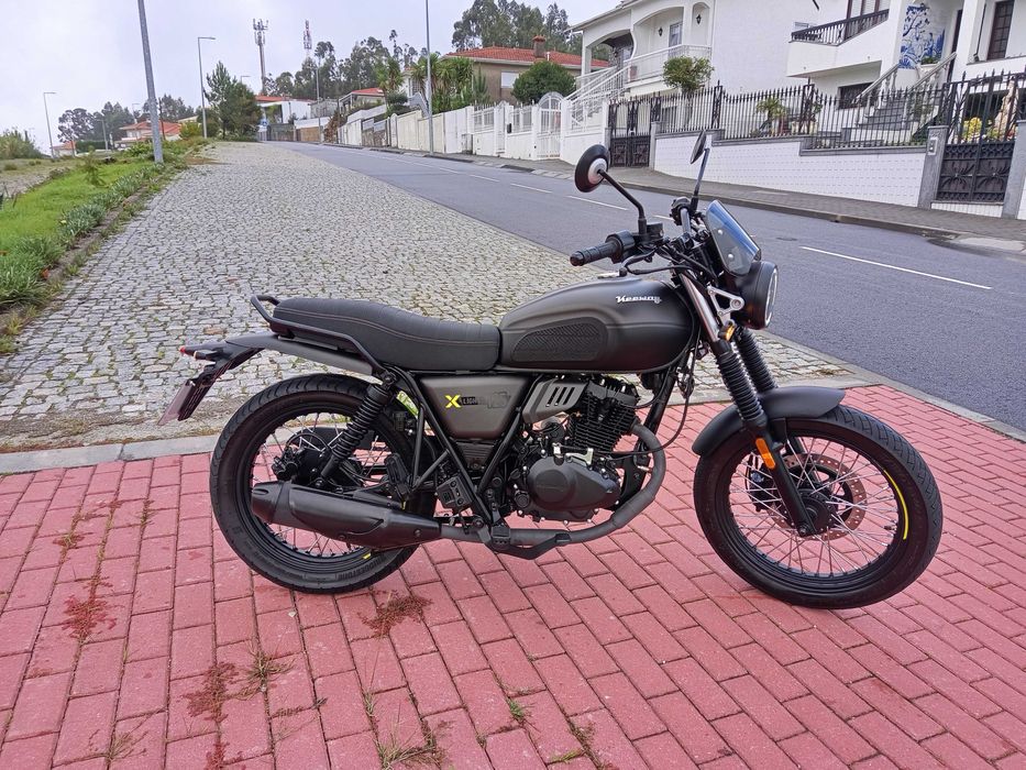 Keeway X-LIGHT 125cc(práticamente nova)