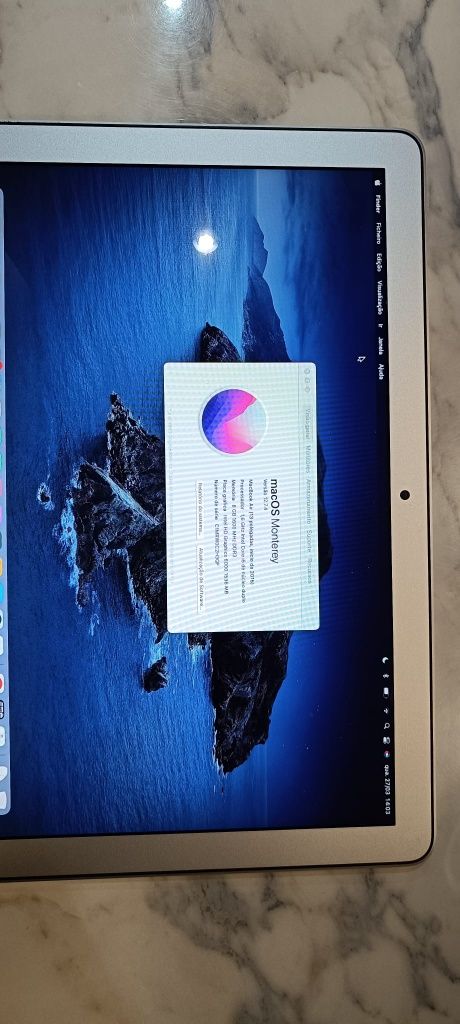 Macbook air  2015