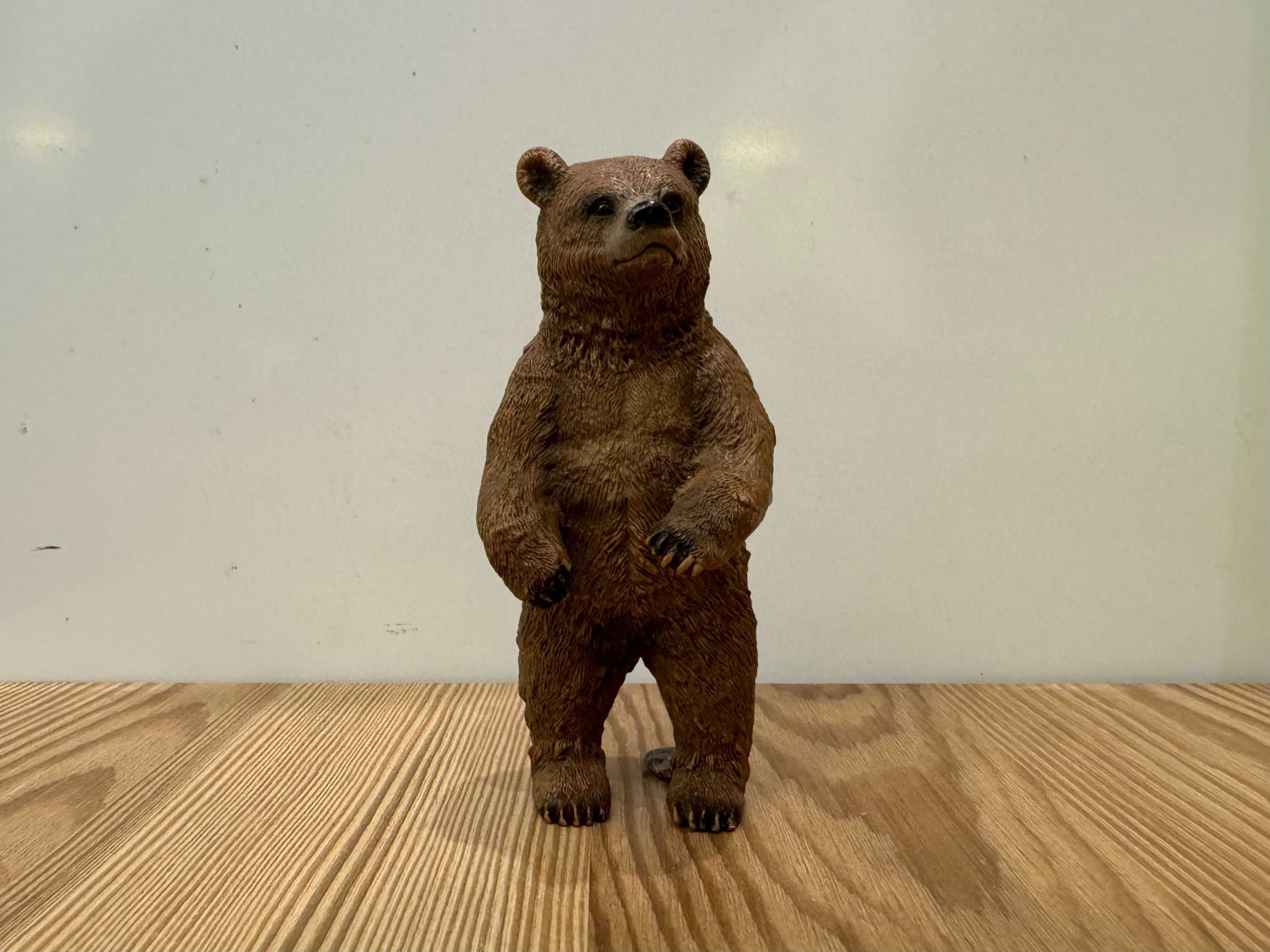 Figurka Schleich Niedźwiedź Grizzly