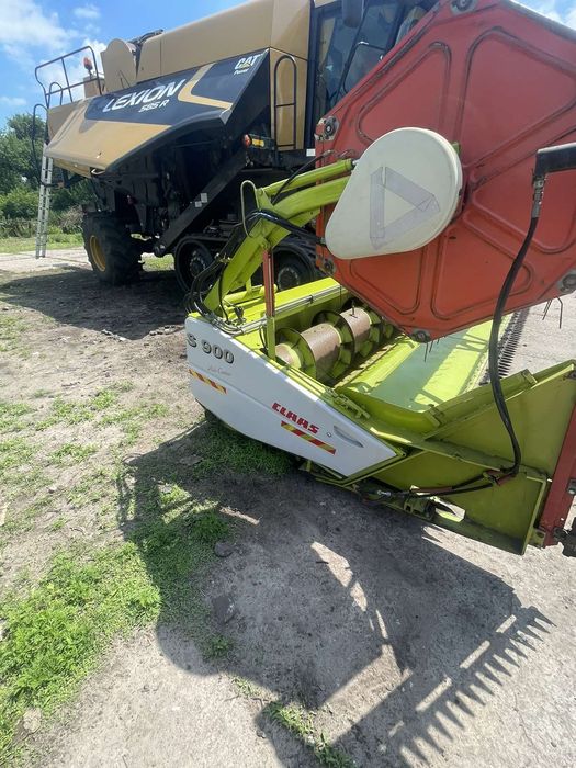 Продам жатку із ріпаковим стілом claas с900