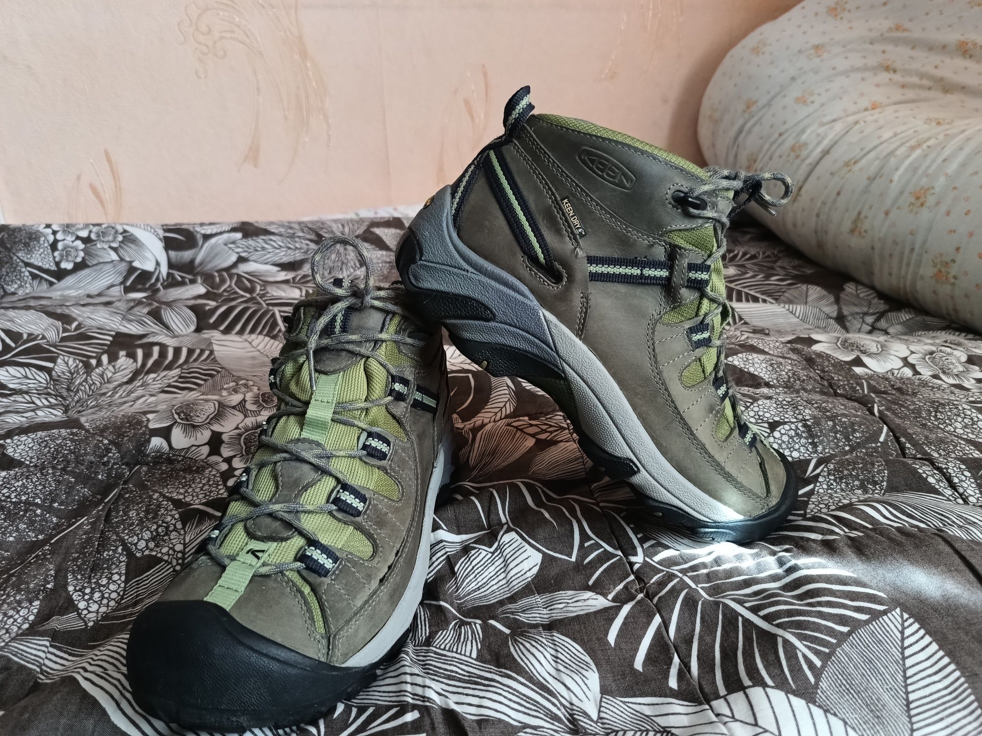 Черевики трекінгові KEEN Targhee II