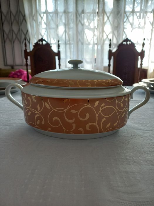 Babilónia: Serviço completo de jantar, chá e café