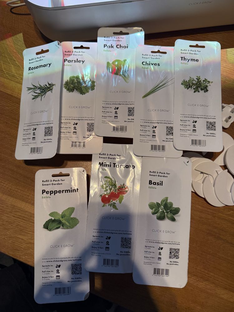 Click and Grow clickandgrow Smart Garden 9 Biały Inteligentna doniczka