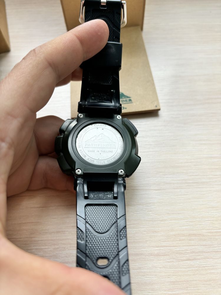 Військовий тактичний годинник Casio pathfinder Pag-240 туристичний