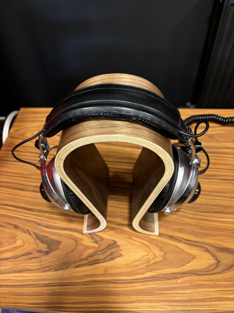 Słuchawki - AKG K180