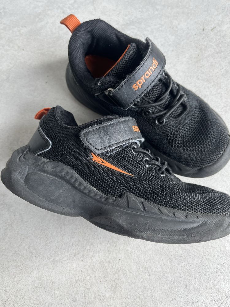 Adidaski Sprandi r.28