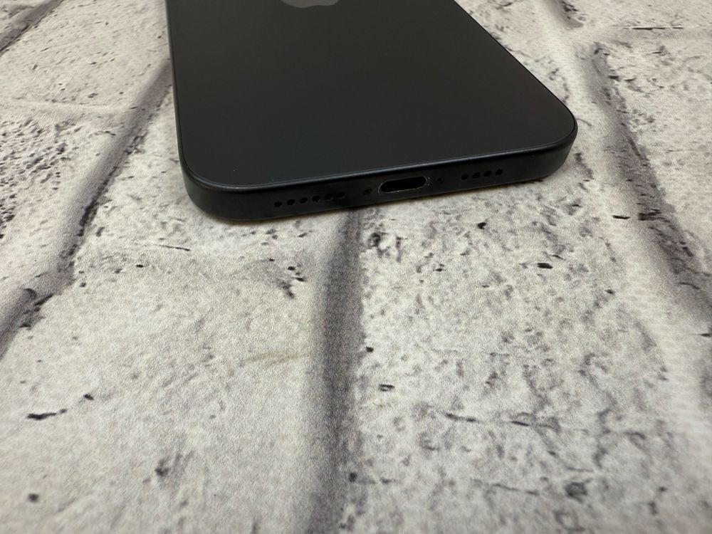 Iphone 15 Plus 128gb neverlock Black Global 660$