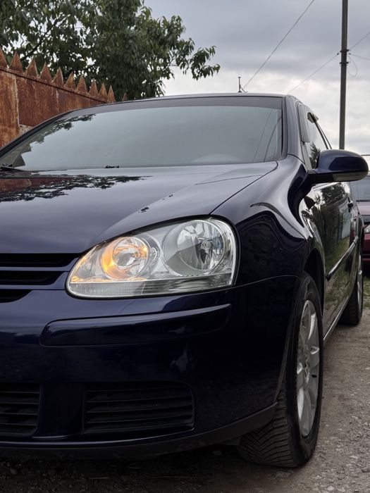 Продам Гольф 5 в отличном состоянии