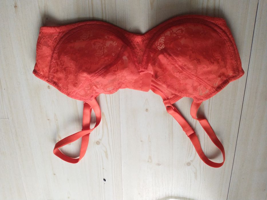 Biustonosz pomarańczowy koronkowy KappAhl