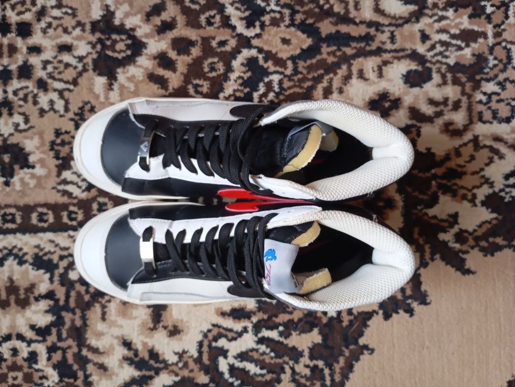 ‼️Nike Blazer Mid 77 EMB