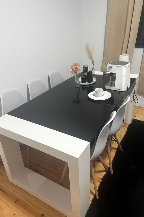 Mesa de madeira e vidro 180x80