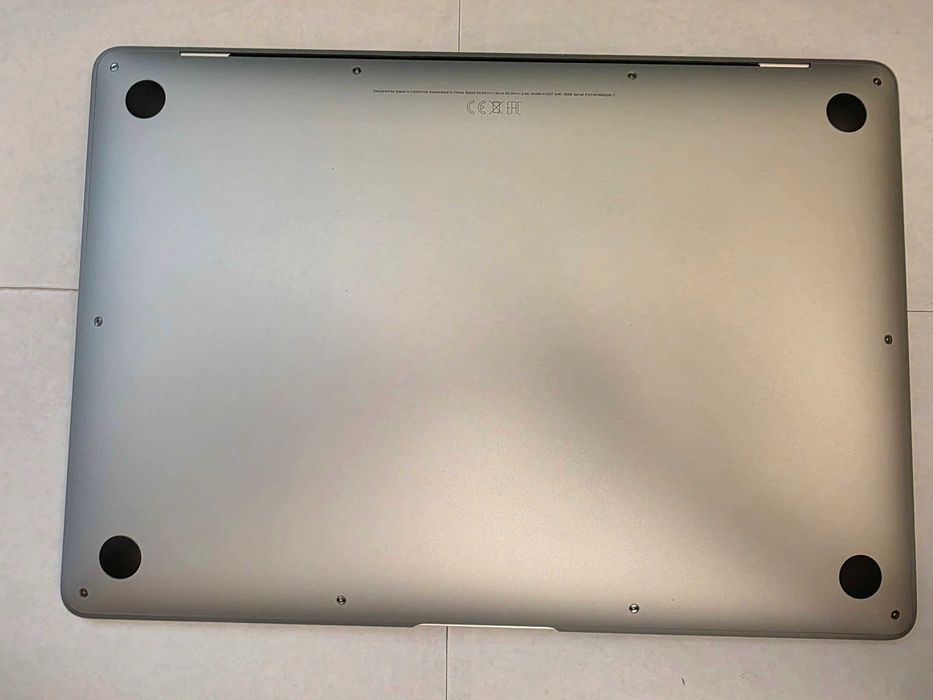 Computador MacBook Air 13" M1 2020 Ecrã Retina Apple