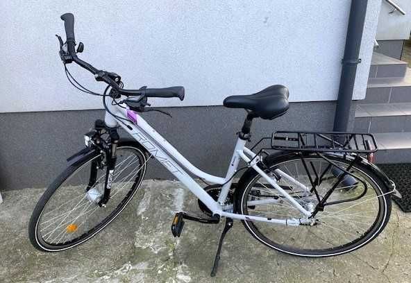 Szary rower trekingowy damski Romet Gazella 3 28"