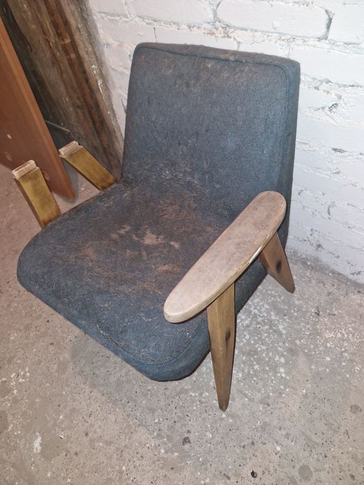 Chierowski 366 fotel prl klubowy lisek