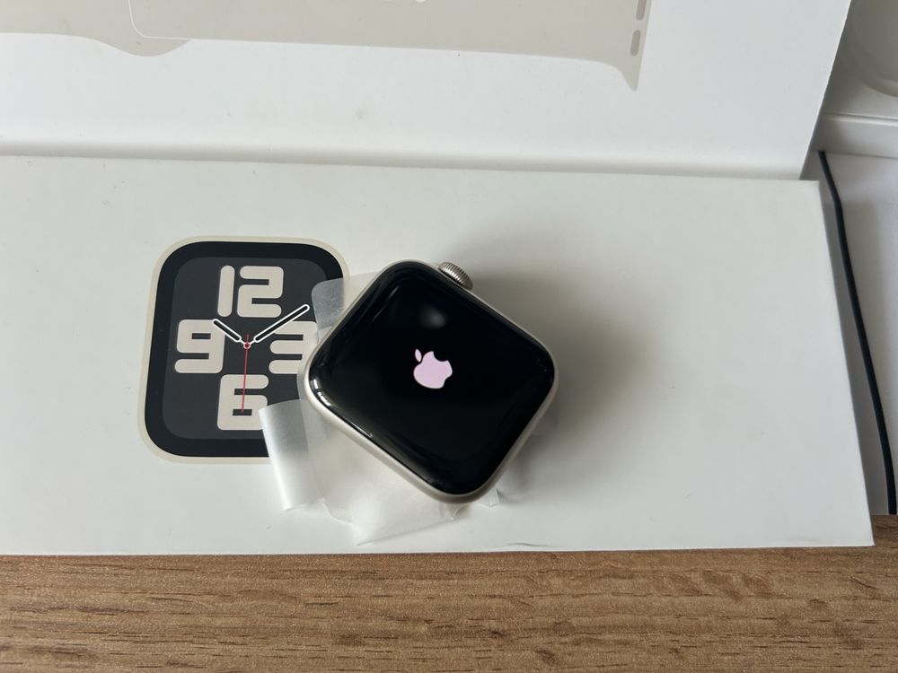 Smartwatch Aplle Watch SE 40mm ES Komplet/GW 23MC/Polecam!