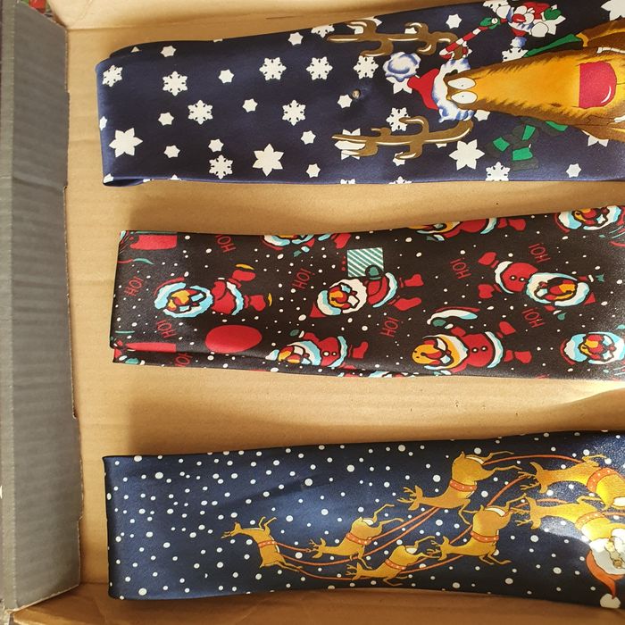 Zestaw krawatów świątecznych (k-10) OK