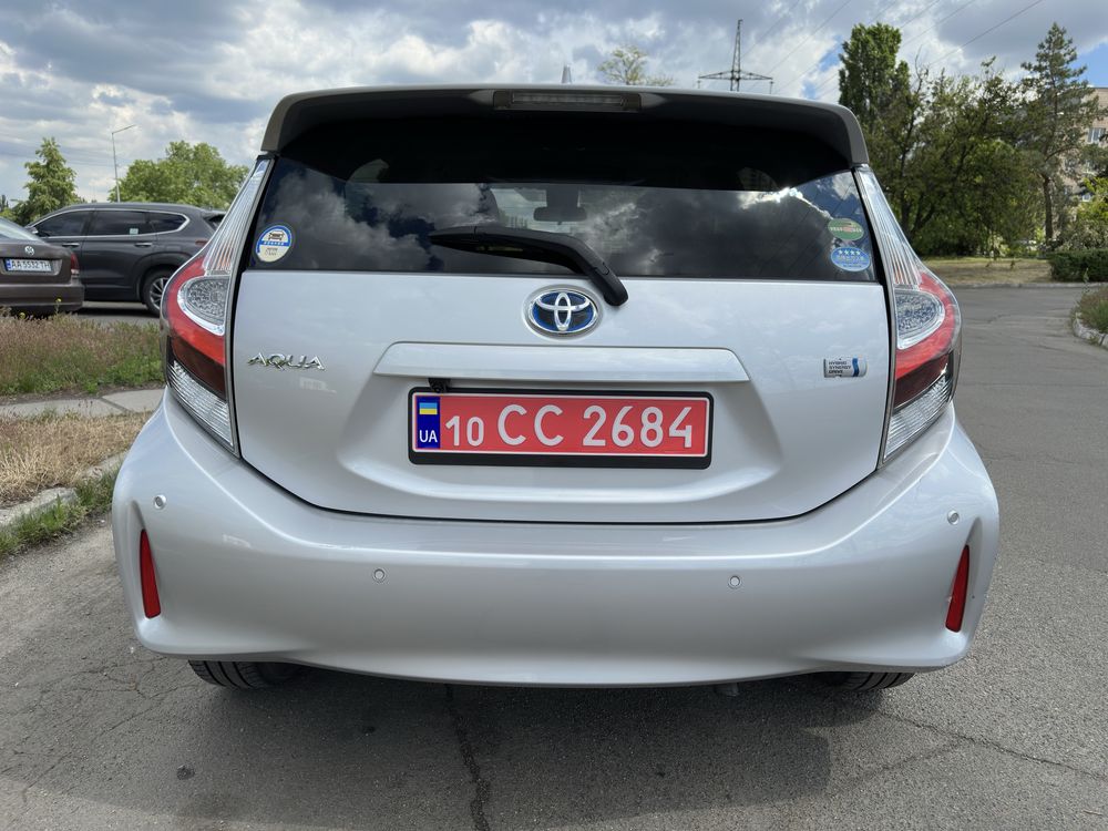 Продам Toyota Aqua 2019 рік 1.5 гібрид 11500$