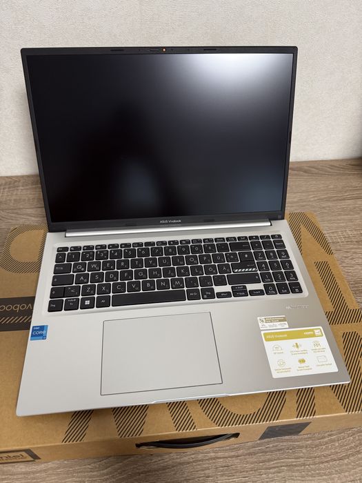 Ноутбук Asus Vivobook 16