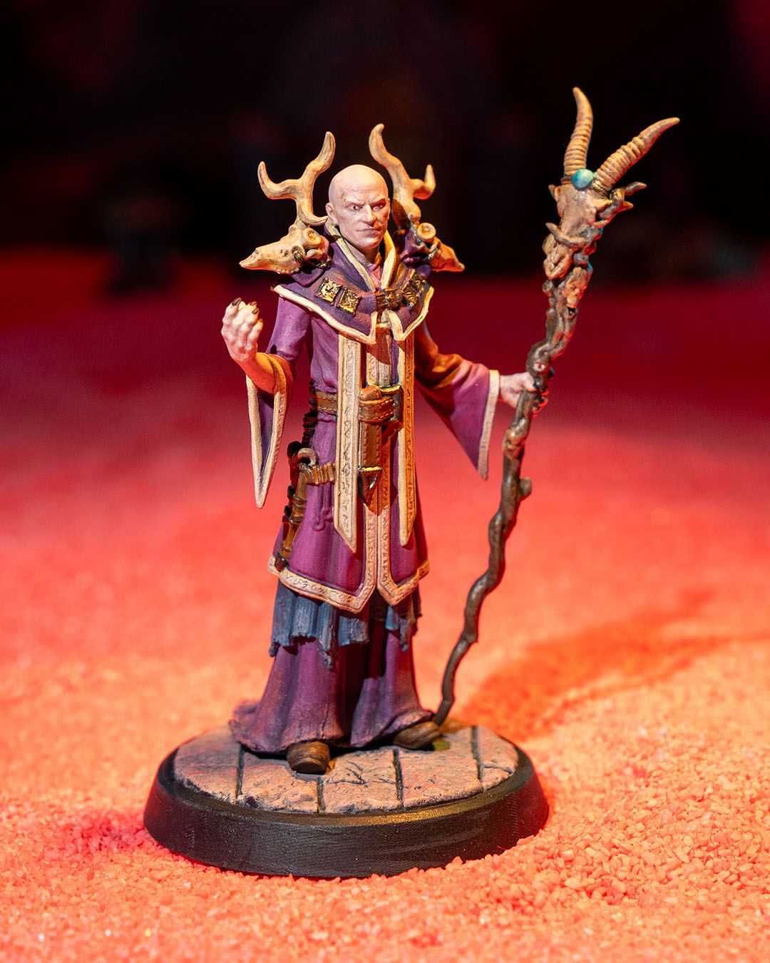 Kalal Arcykapłan Figurka 32mm 14K zgodna z DnD RPG Pathfinder Warhamm.