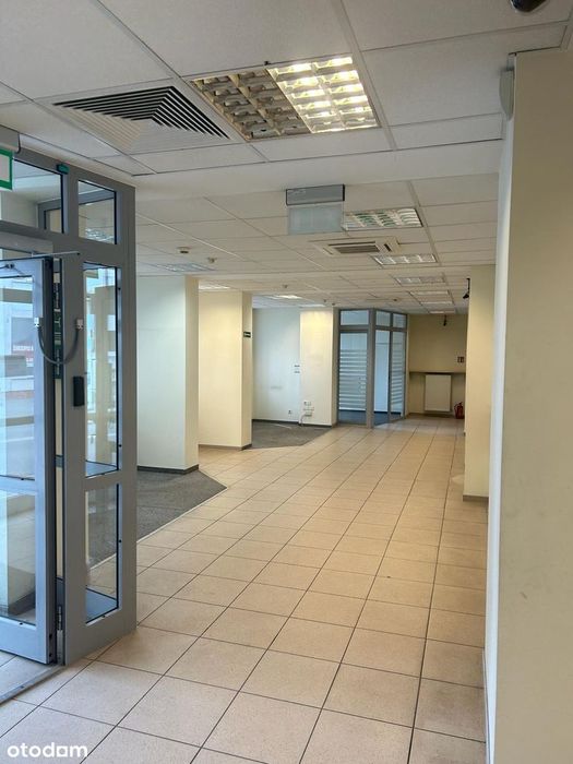 Lokal na sprzedaż 170 m² z parkingiem