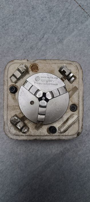 Uchwyt tokarski Bison