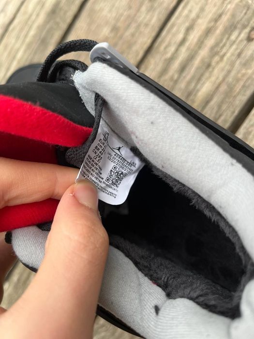 РОЗПРОДАЖ  Nike Air Jordan Retro 4tm (42; 45 розмір)