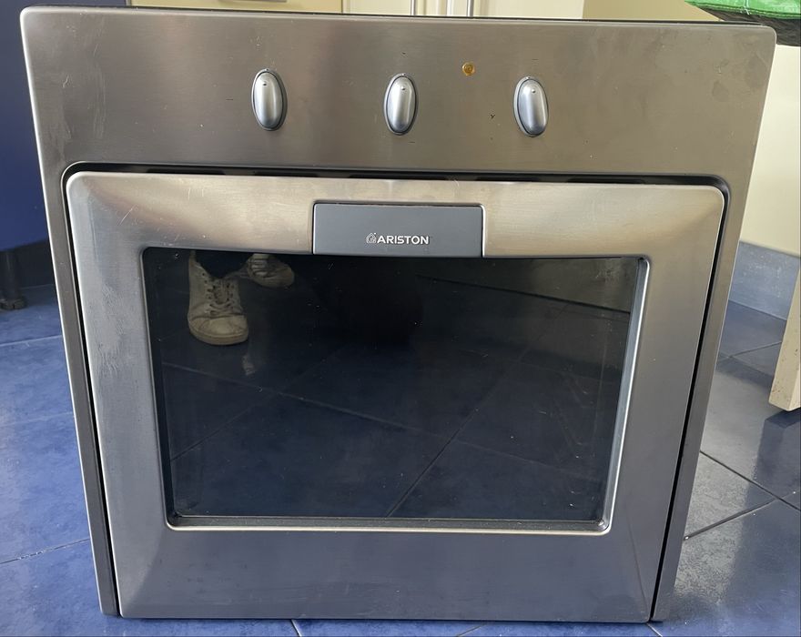 Forno Ariston para peças - FM22MIX