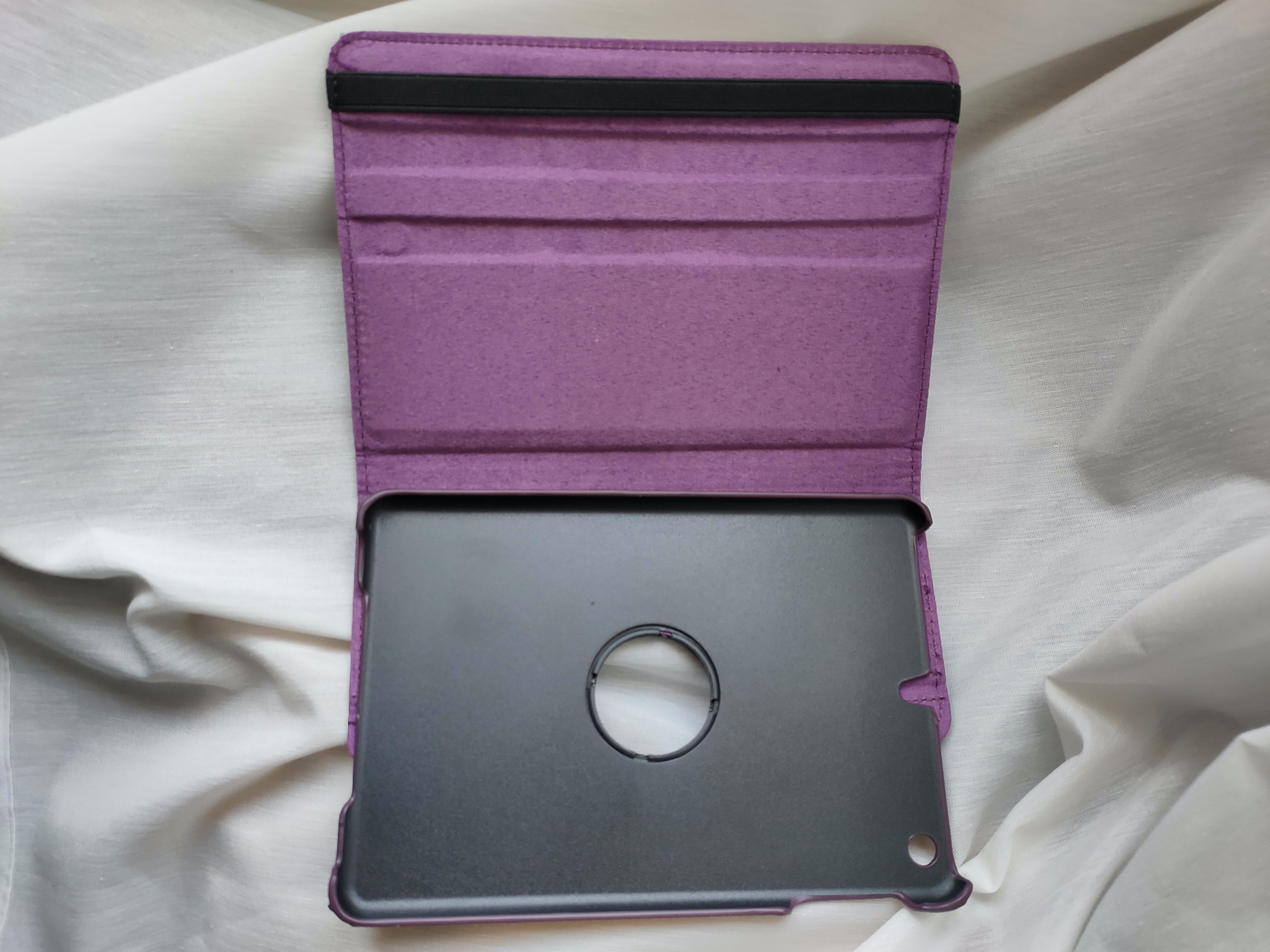 Capa para Tablet cor roxo Beringela