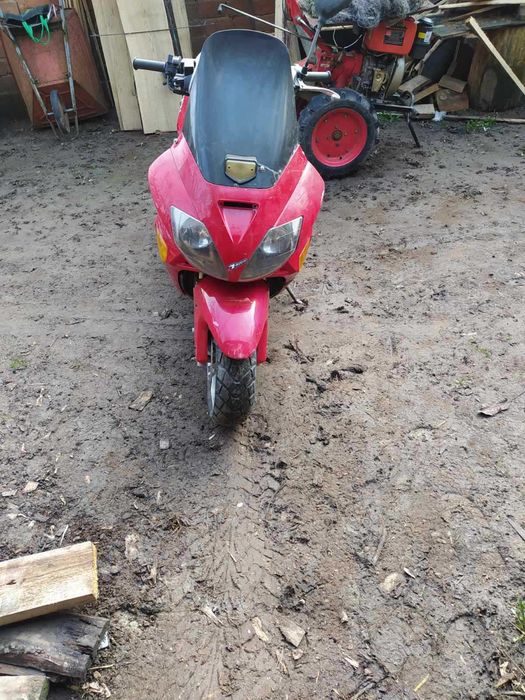 Скутер Yiben 150T-8