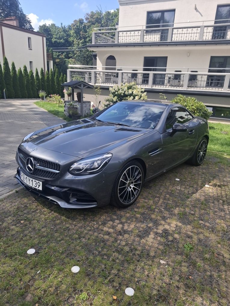 Mercedes SLC 300 AMG
