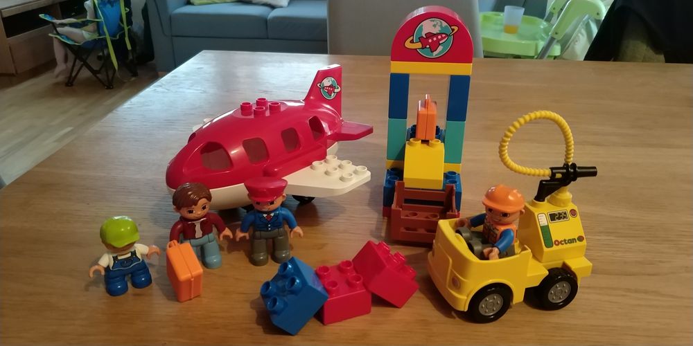 Lego Duplo 10590 - samolot + ludzik gratis