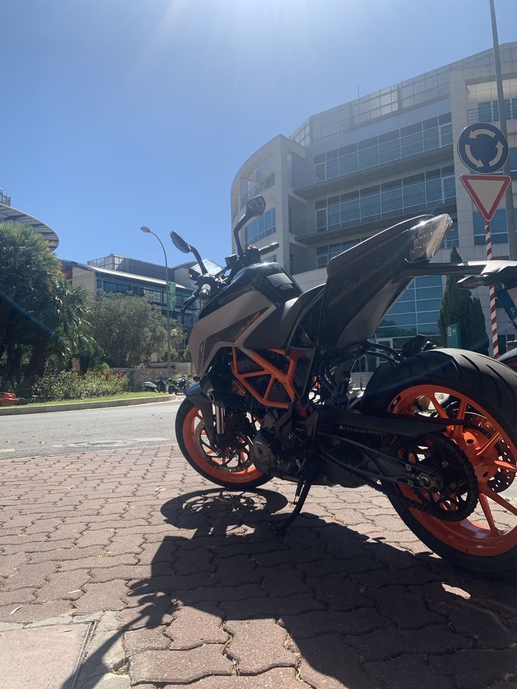 KTM Duke 390 ABS