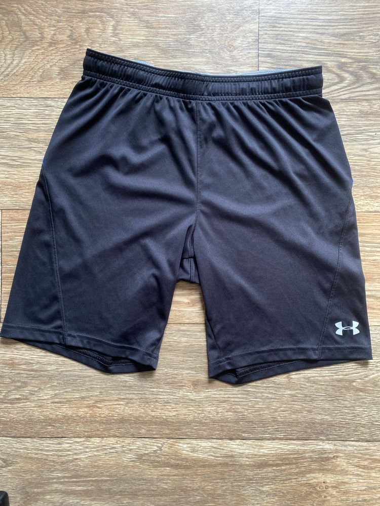 Шорти UNDER ARMOUR розмір М