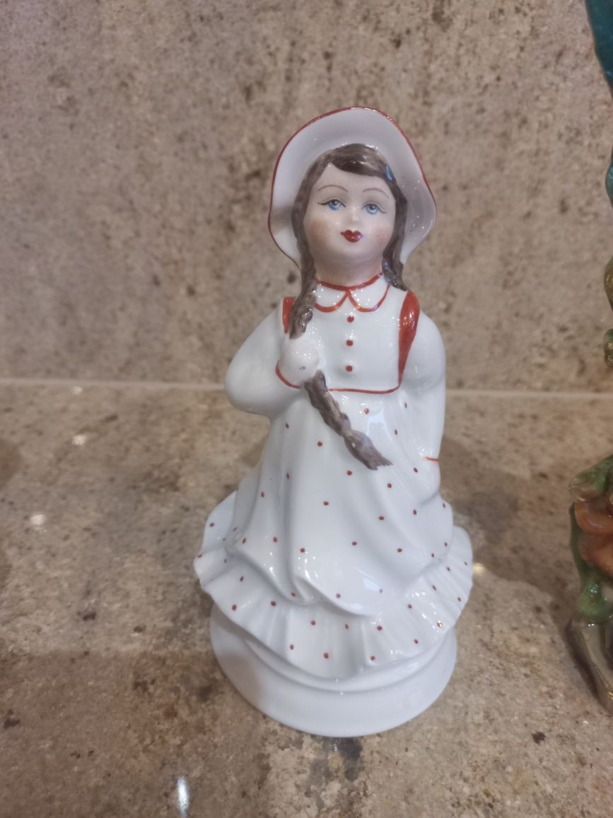 Figurka porcelanowa