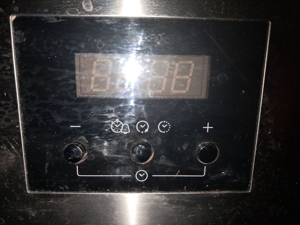 Електрична духовка whirlpool