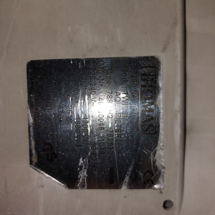 Пилотяг з аквафільтром THOMAS TWIN TT