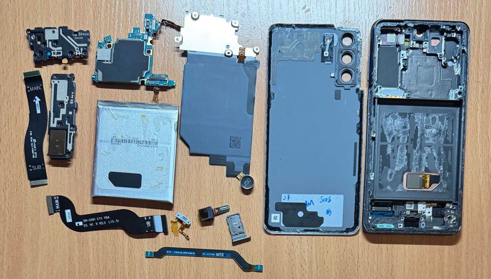 Samsung Galaxy S21 5G 8/256GB (SM-G991BZIGSEK)