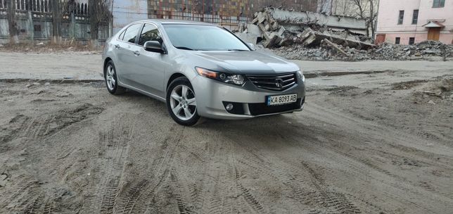 Авто европец куплена в автосалоне в Украине