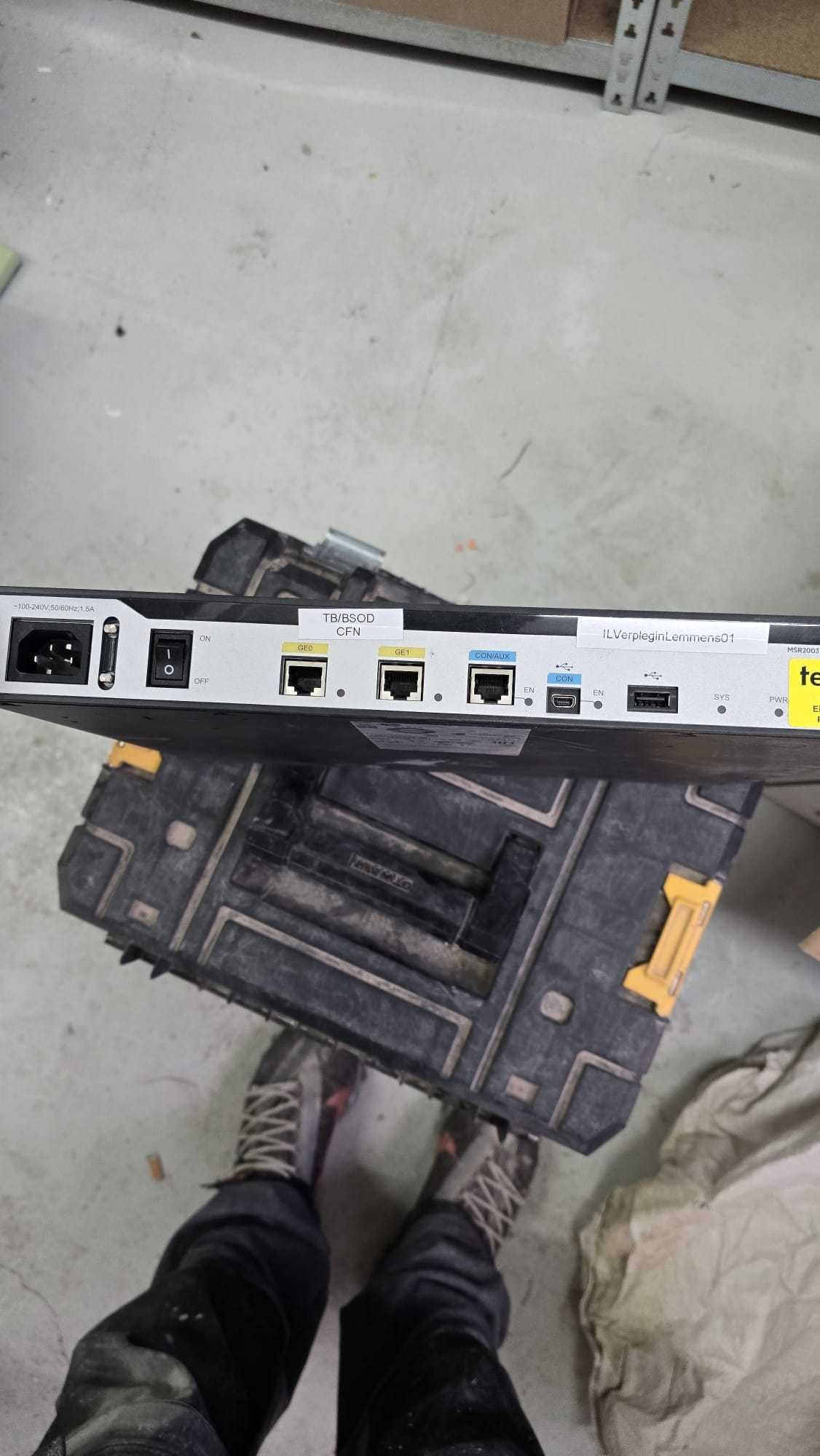 HPE MSR2003 AC-Router Маршрутизатор HPE JG411A