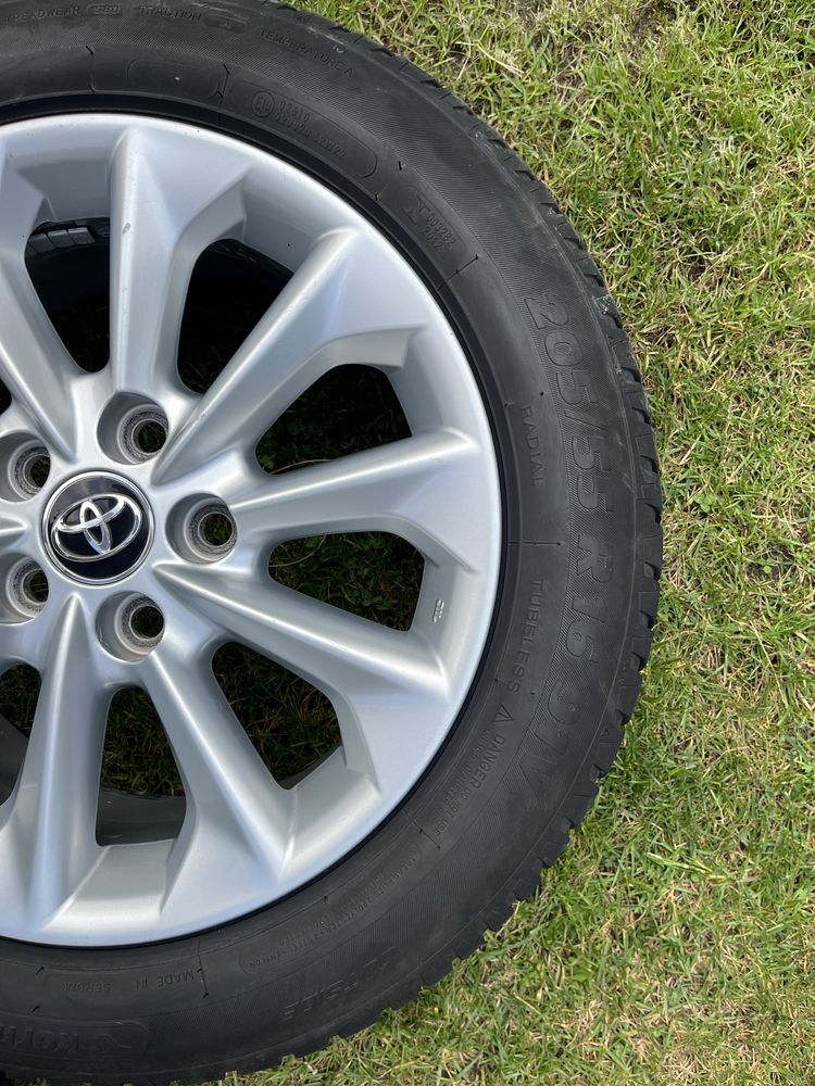Komplet felgi 16 toyota corolla e21 + opony letnie nowe i zimowe