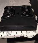 Consola PS4 1TB, 8 Jogos e Volante T 80 THRUSMASTER PS4/PS3