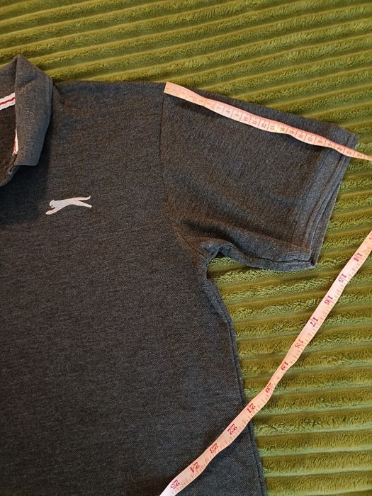 Фірмова чоловіча  футболка М розміру