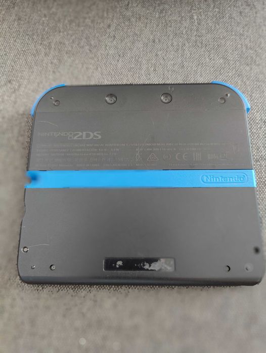 Nintendo 2DS para peças