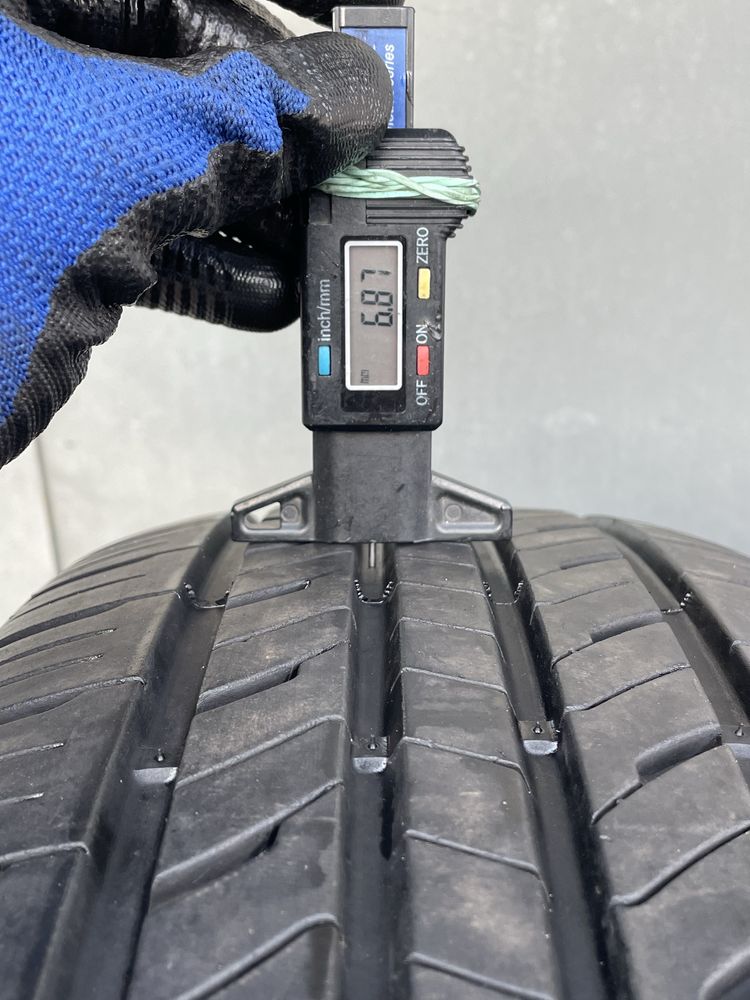 Шини 215/65 r17 (стан нових 22 рік )