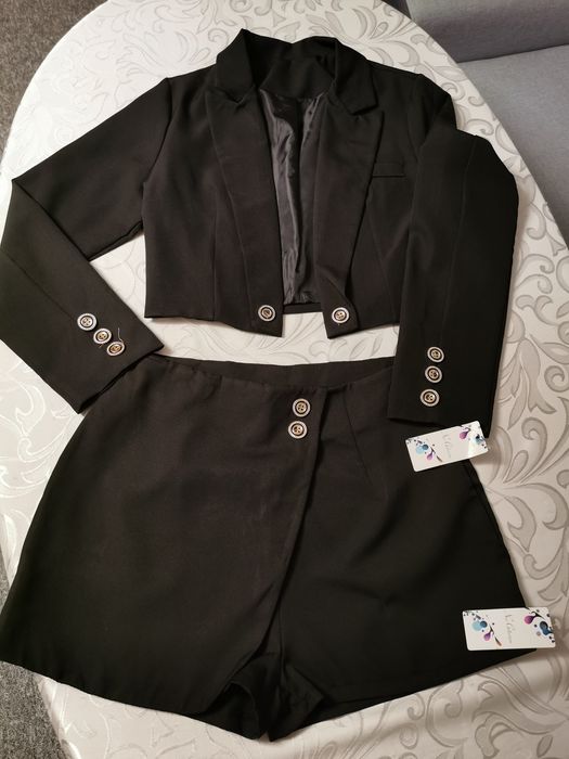 Garnitur damski czarny