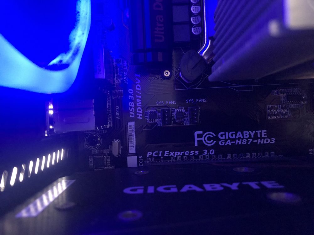 Vendo torre gamer com hd/ssd