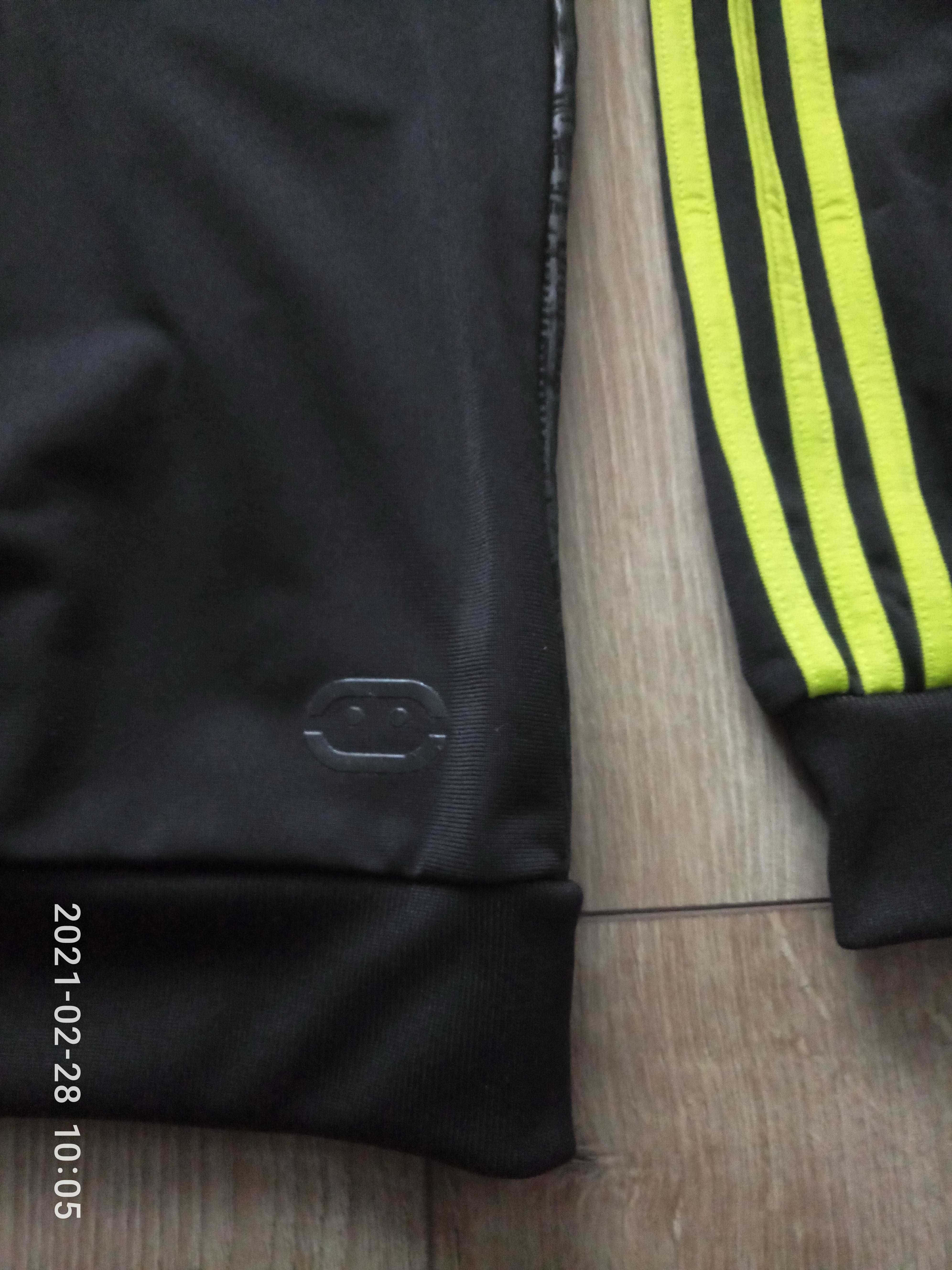Adidas оригинал олимпийка XL 56-58 черного  цвета, новая